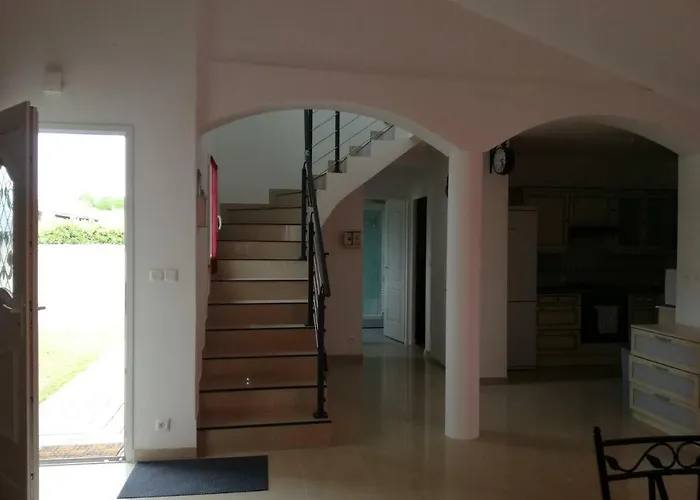 Maison Matha